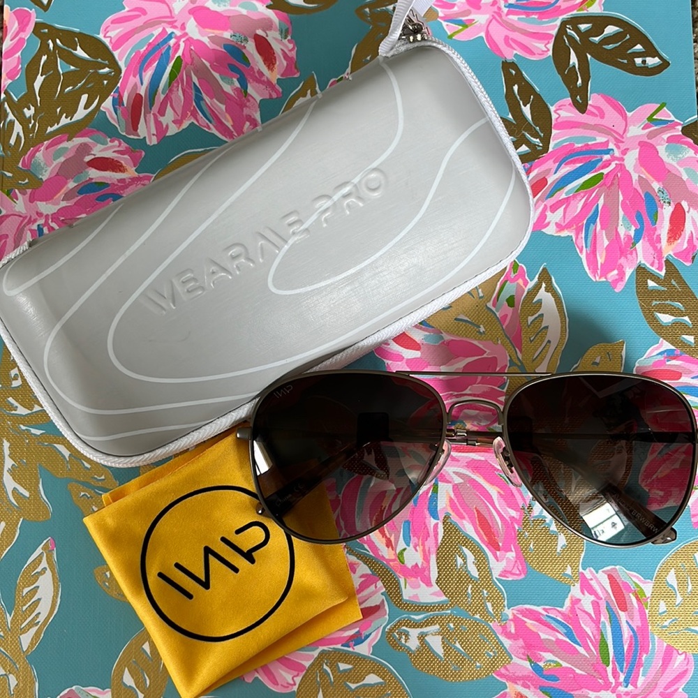 Wear Me Pro WMP Zion polarized aviator sunglasses in woodland brown EUC